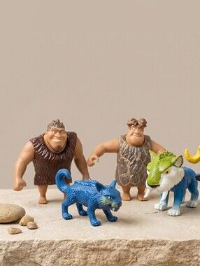 2013 DreamWorks THE CROODS Movie Figurine Set - Grug, Thunk & Creatures